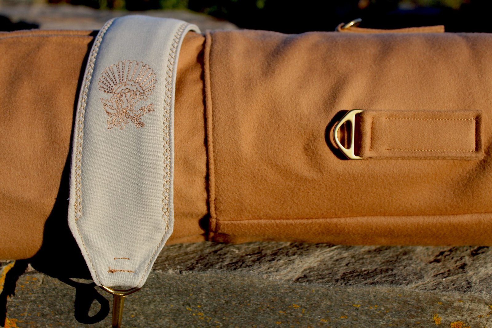 Dumuzi — Camel image 5